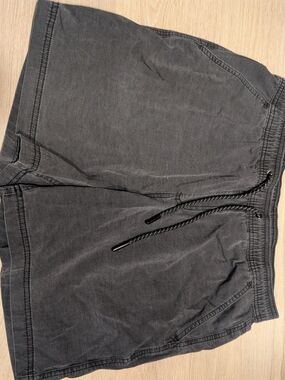 Bearbottom Black Drawstring Shorts - L 7" Inseam